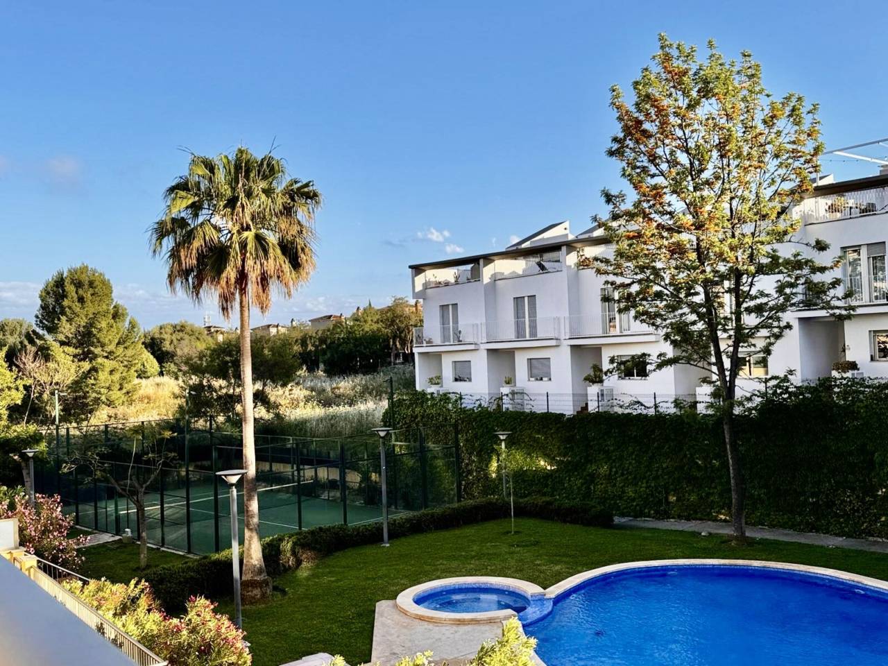 pisos en palma-de-mallorca · son-rapinya-los-almendros 2200.00€