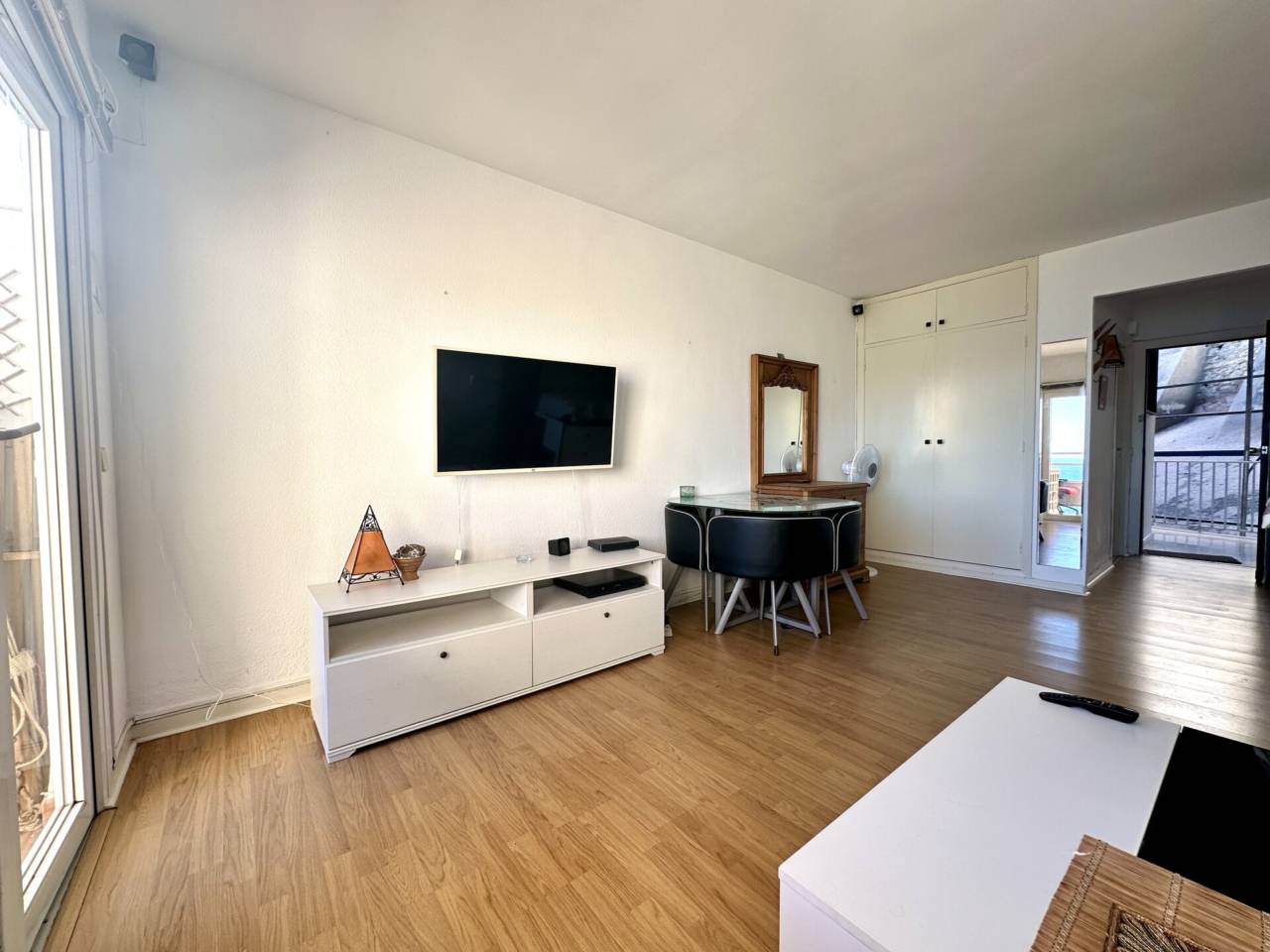 pisos en calvia · costa-de-la-calma 1200.00€