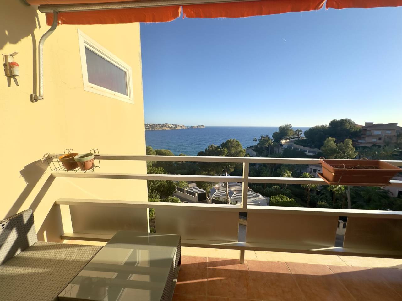 pisos en calvia · costa-de-la-calma 1200.00€
