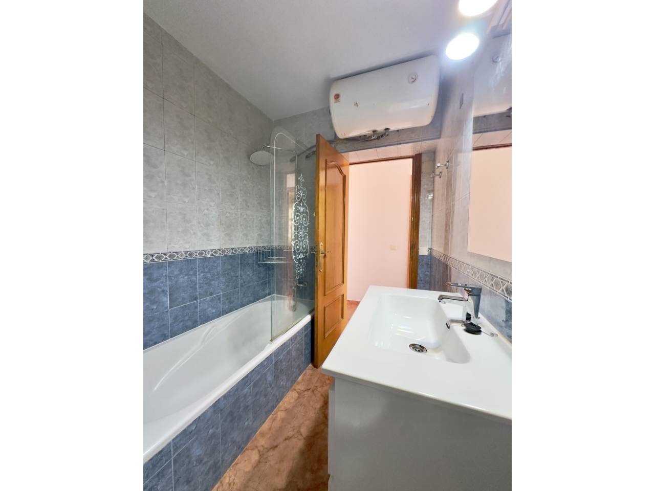 pisos en palma-de-mallorca · es-camp-redo 320000.00€