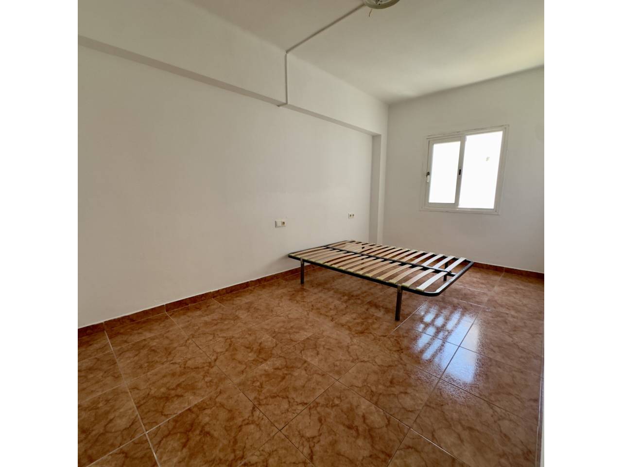 pisos en palma-de-mallorca · es-camp-redo 320000.00€
