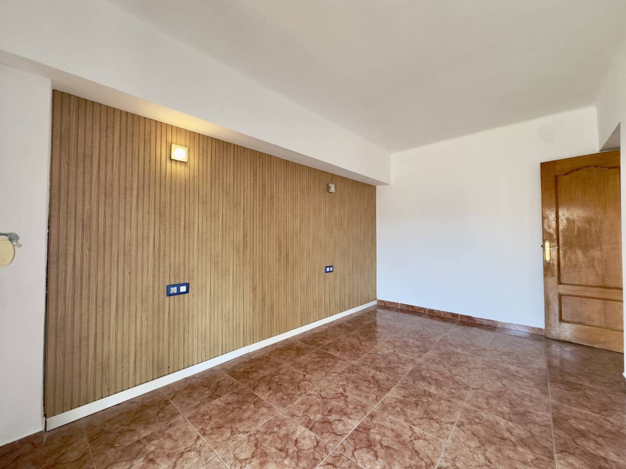 pisos en palma-de-mallorca · es-camp-redo 320000.00€