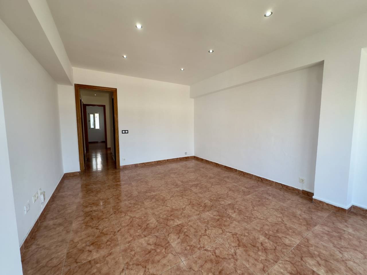 pisos en palma-de-mallorca · es-camp-redo 320000.00€