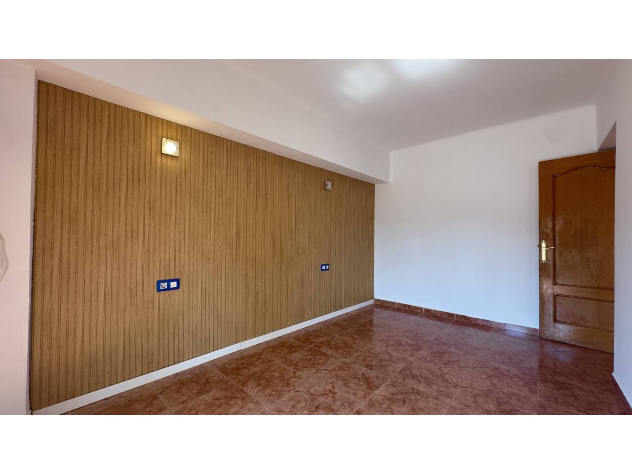 pisos en palma-de-mallorca · es-camp-redo 320000.00€
