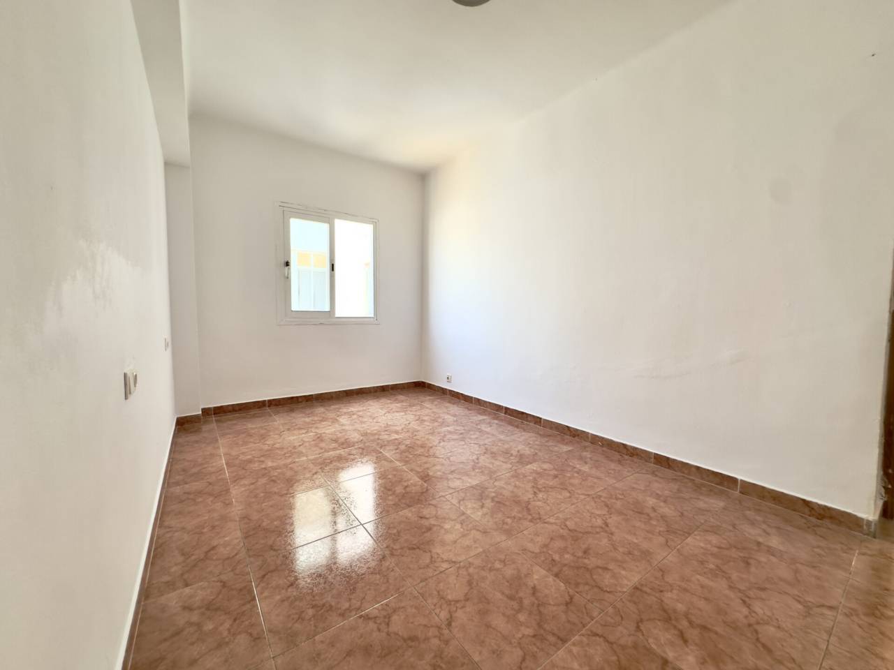pisos en palma-de-mallorca · es-camp-redo 320000.00€