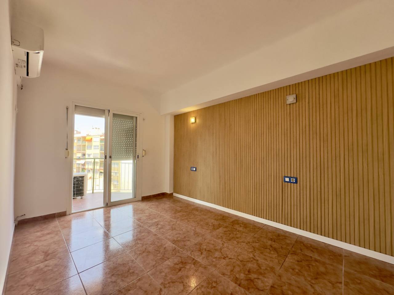 pisos en palma-de-mallorca · es-camp-redo 320000.00€