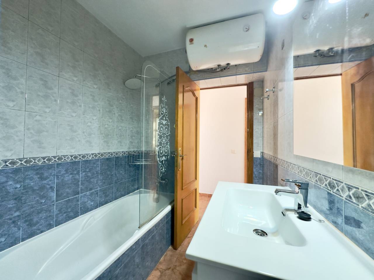 pisos en palma-de-mallorca · es-camp-redo 320000.00€