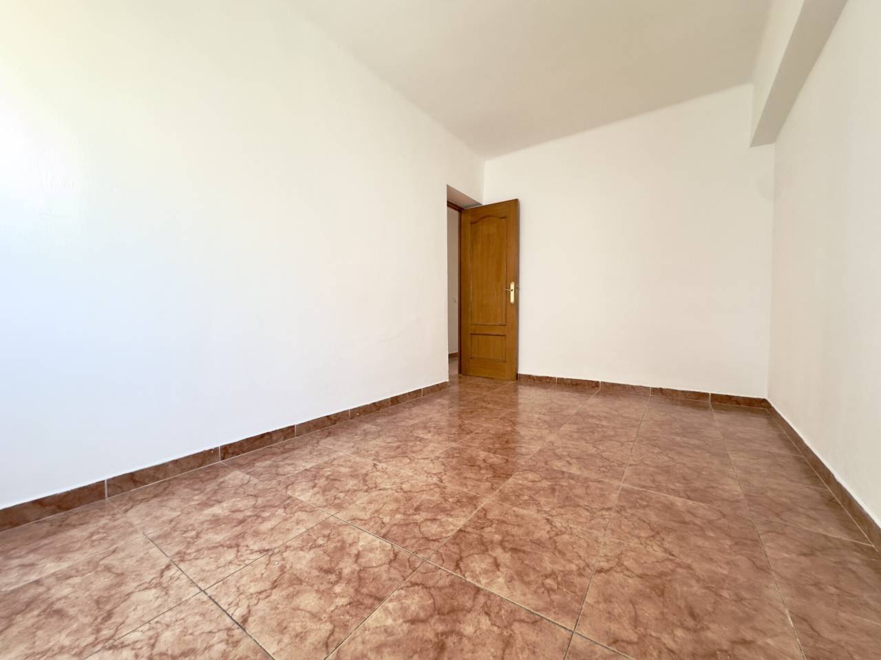 pisos en palma-de-mallorca · es-camp-redo 320000.00€