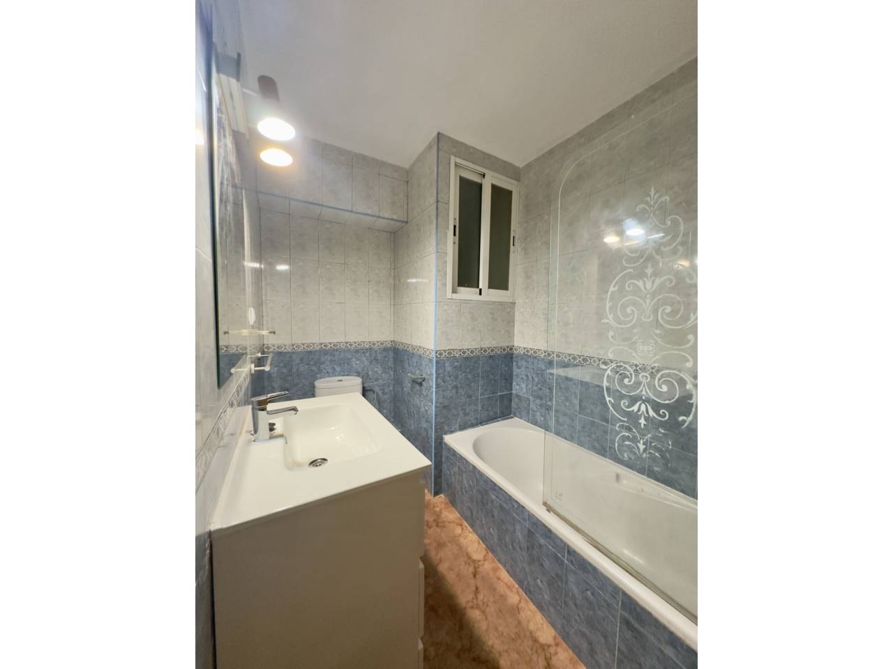 pisos en palma-de-mallorca · es-camp-redo 320000.00€