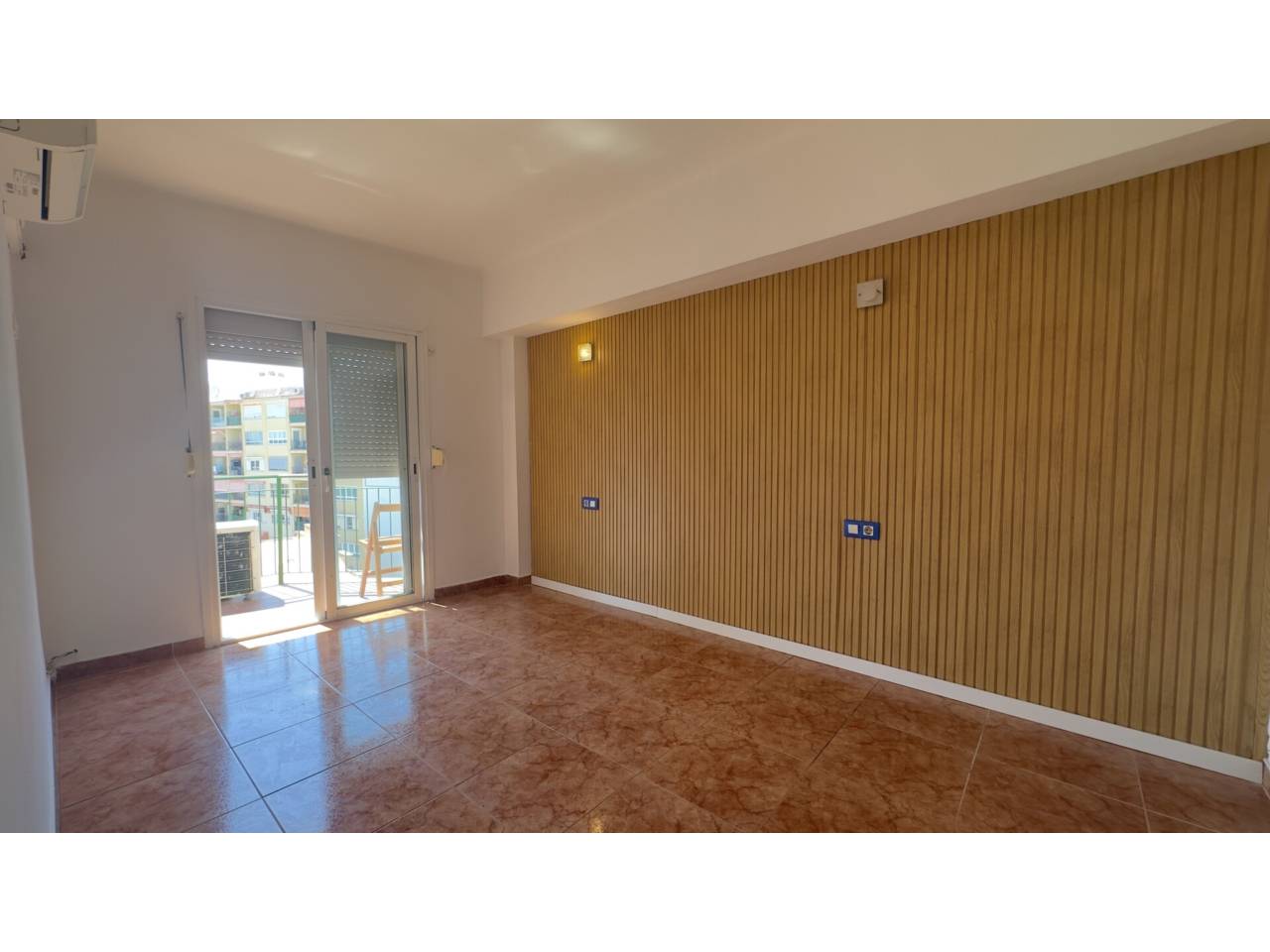 pisos en palma-de-mallorca · es-camp-redo 320000.00€