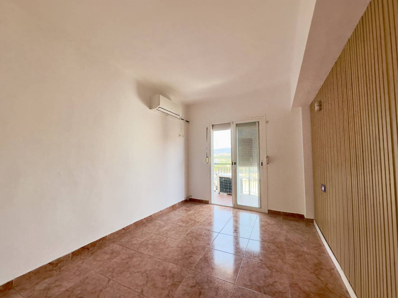 pisos en palma-de-mallorca · es-camp-redo 320000.00€