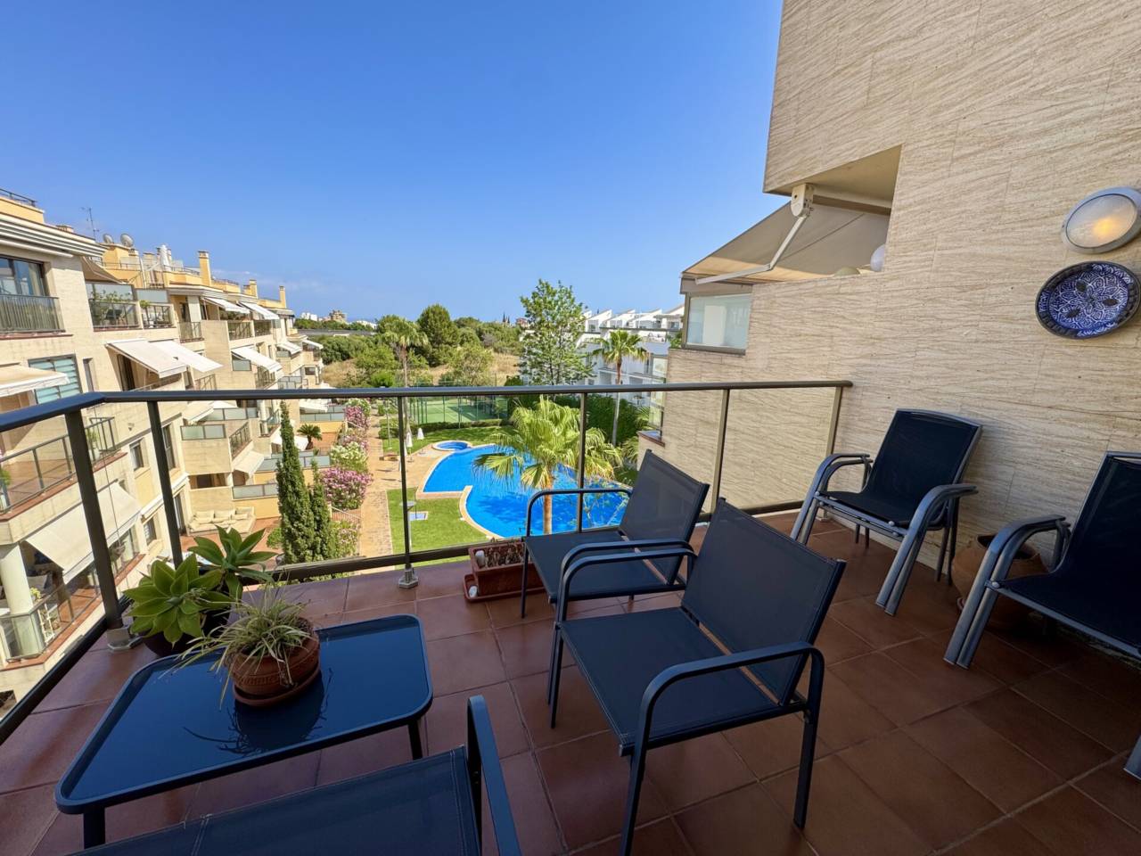 pisos en palma-de-mallorca · son-rapinya-los-almendros 2150.00€