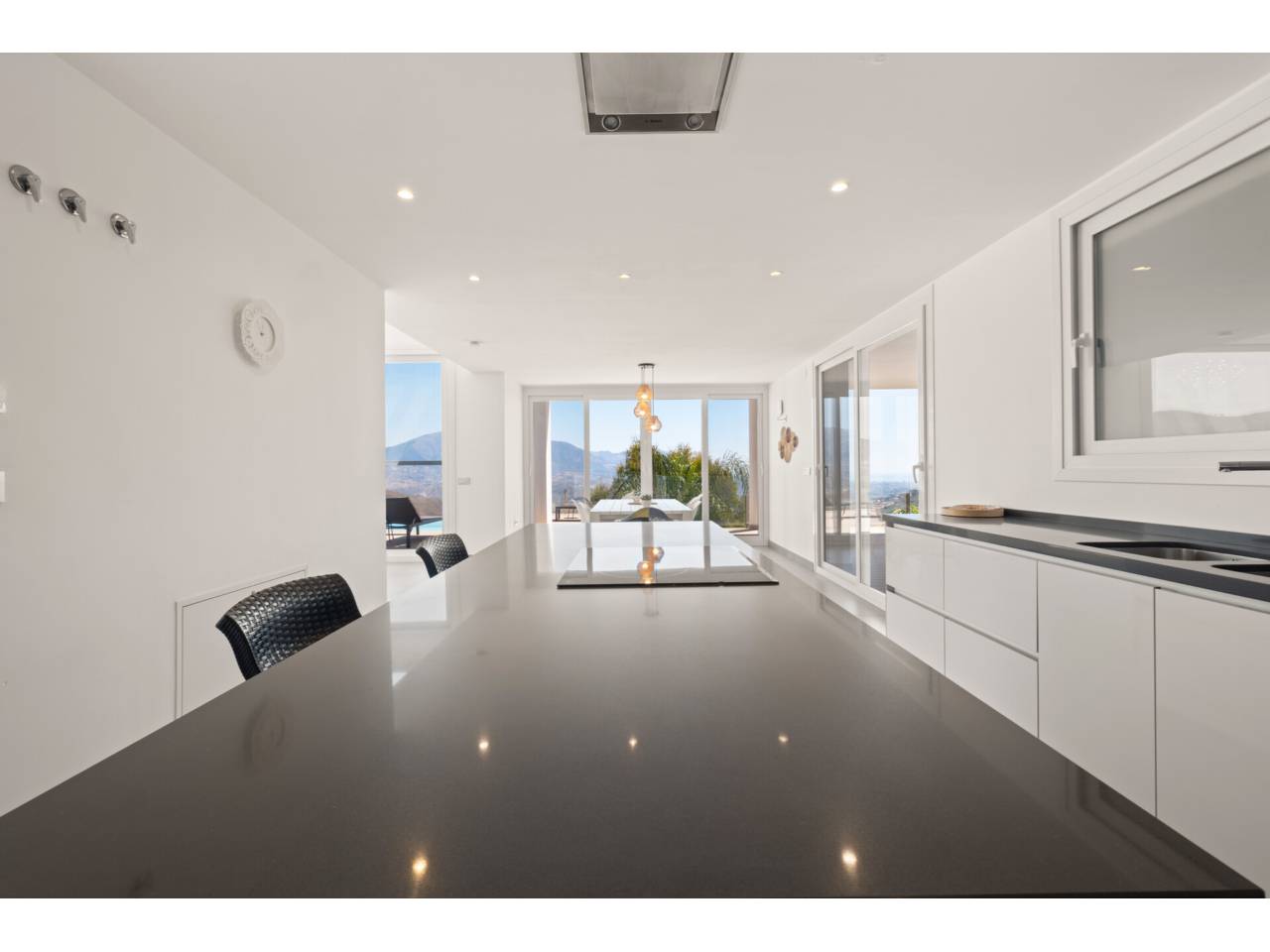 casa-unifamiliar en ojen · ojen 3300000.00€