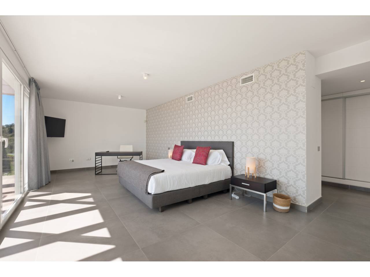 casa-unifamiliar en ojen · ojen 3300000.00€