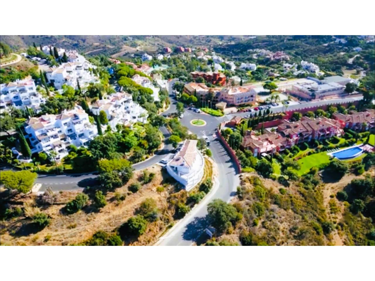 locales-comerciales en ojen · ojen 6500.00€