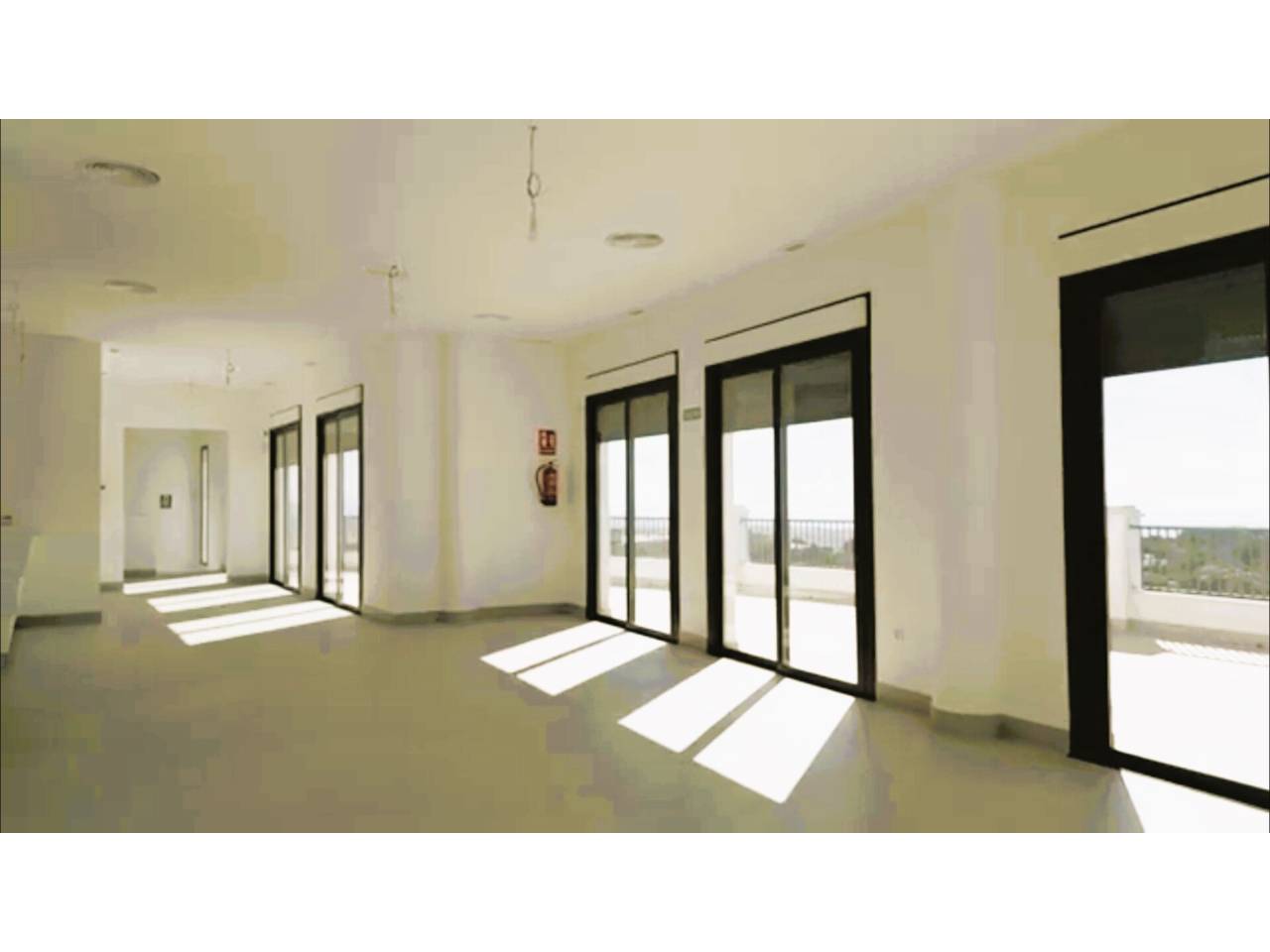 locales-comerciales en ojen · ojen 6500.00€