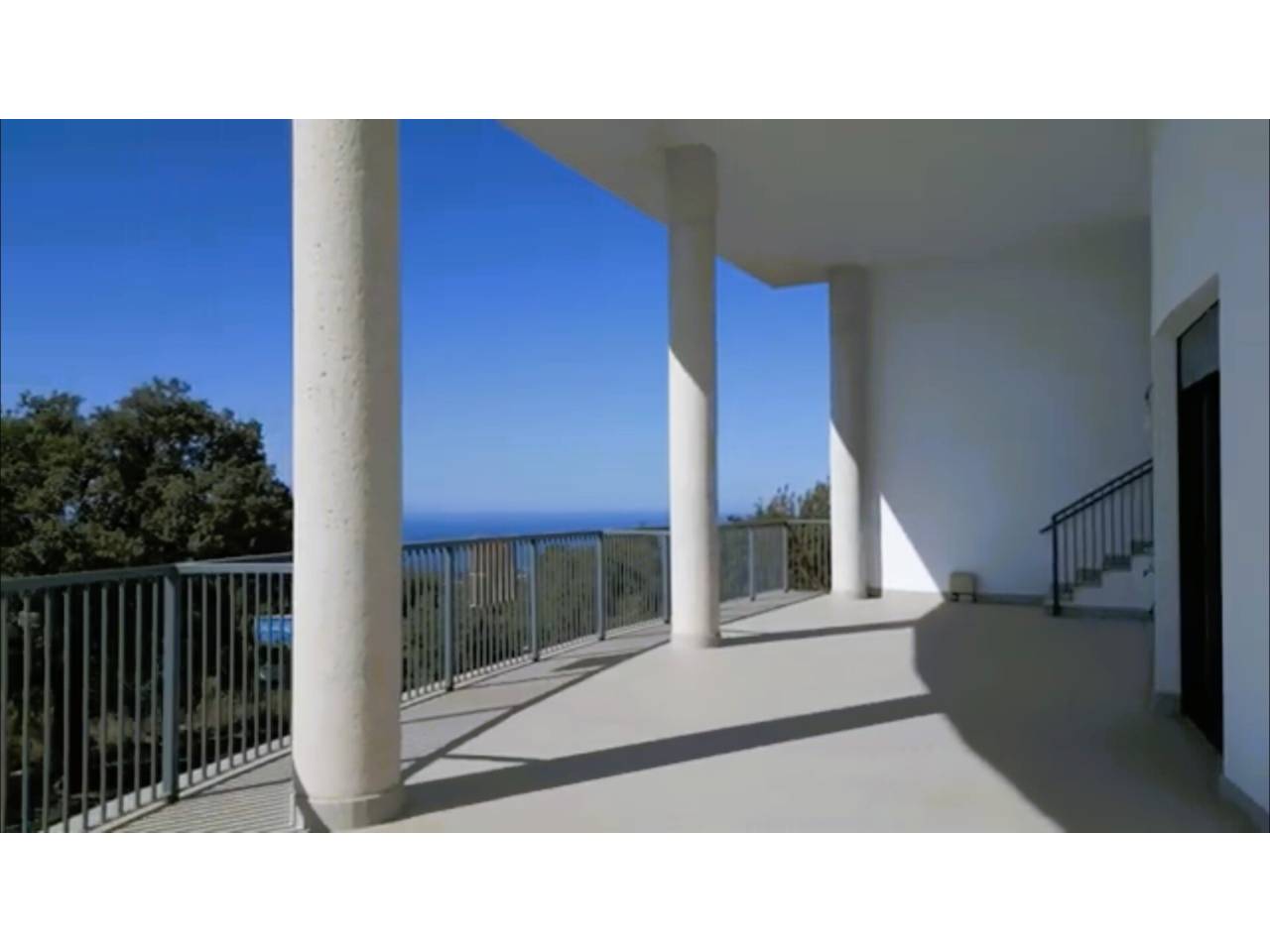 locales-comerciales en ojen · ojen 6500.00€