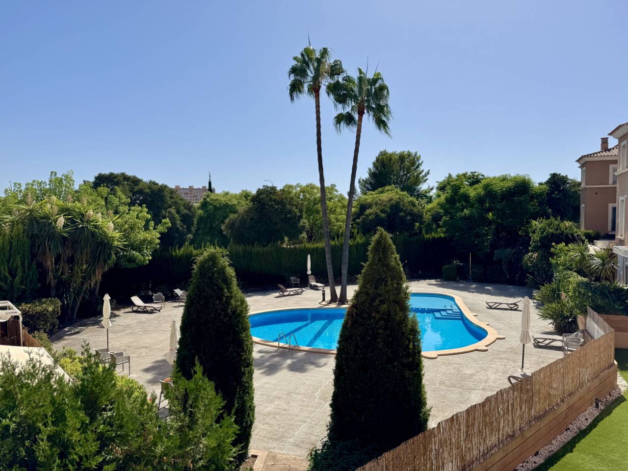 pisos en palma-de-mallorca · son-flor-son-moix 1990.00€