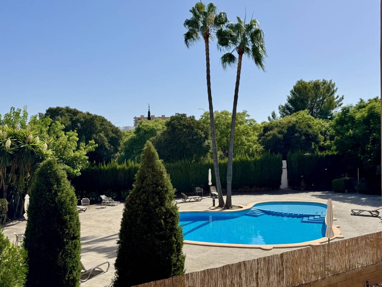 pisos en palma-de-mallorca · son-flor-son-moix 1990.00€