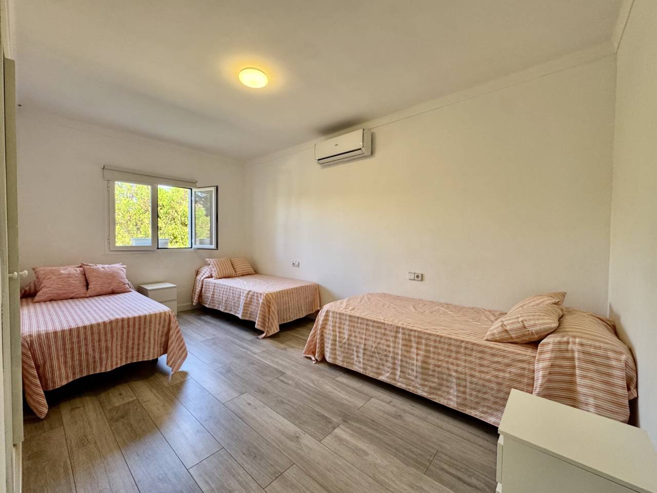 casa-unifamiliar en campos · sa-rapita 1700.00€