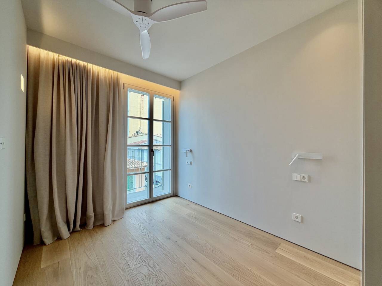 casa en palma-de-mallorca · santa-catalina 8900.00€