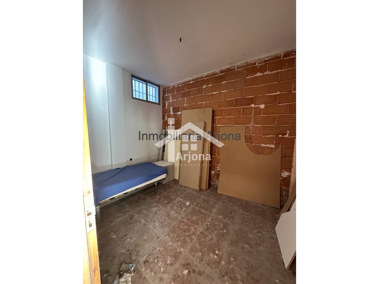 locales-comerciales en lucena · lucena 5500.00€