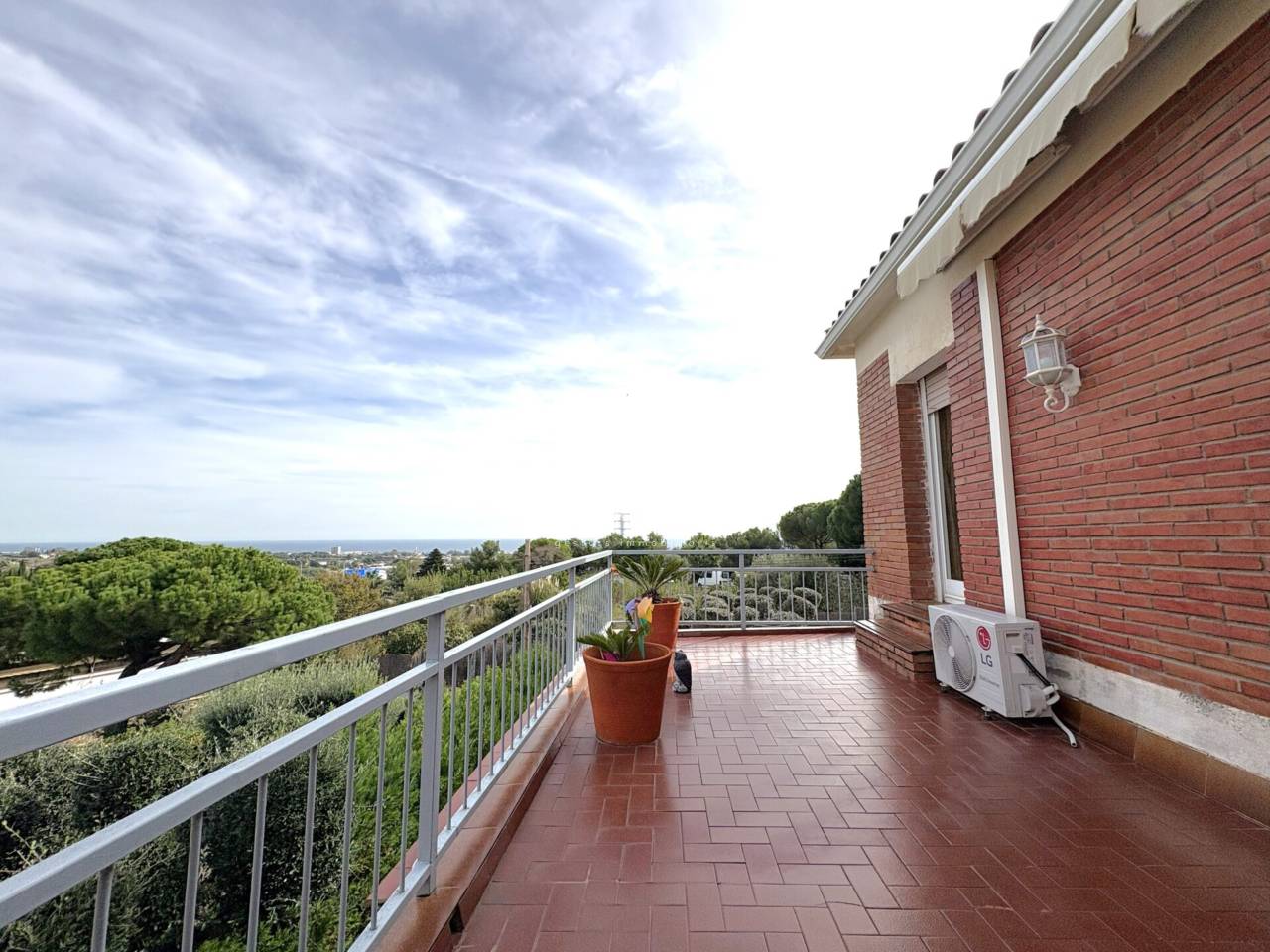 casa en cabrils · cabrils 560000.00€