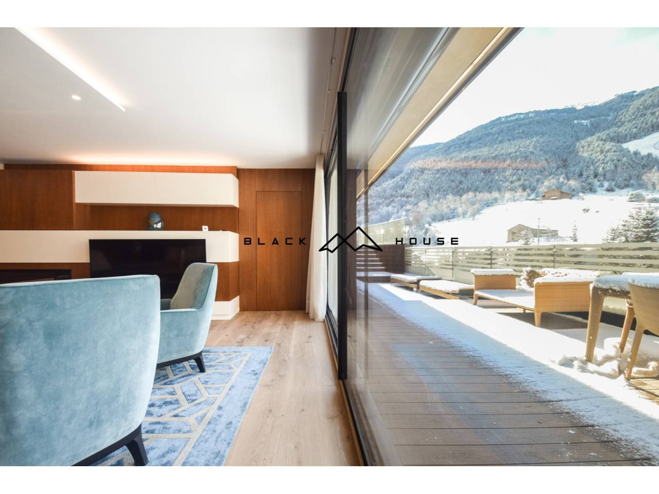 Magnifique appartement à vendre à GranValira, avec grande terrasse, jacuzzi et vues spectaculaires. 