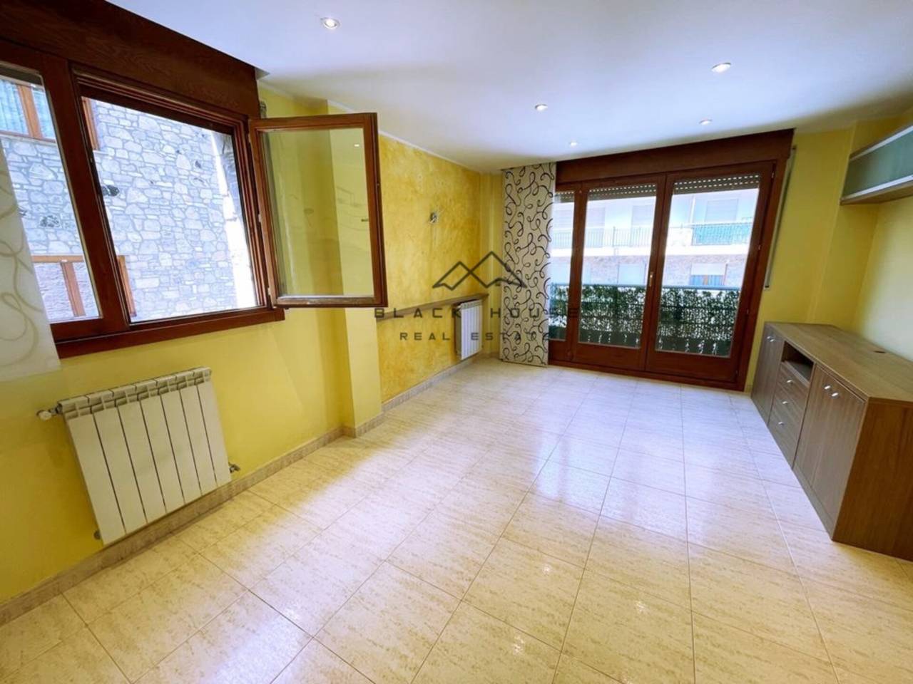 Charming apartment for sale in Encamp
