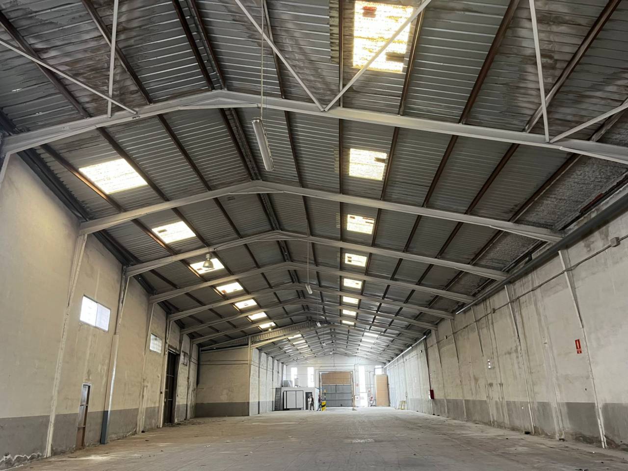 Nave industrial en alquiler en Silla
