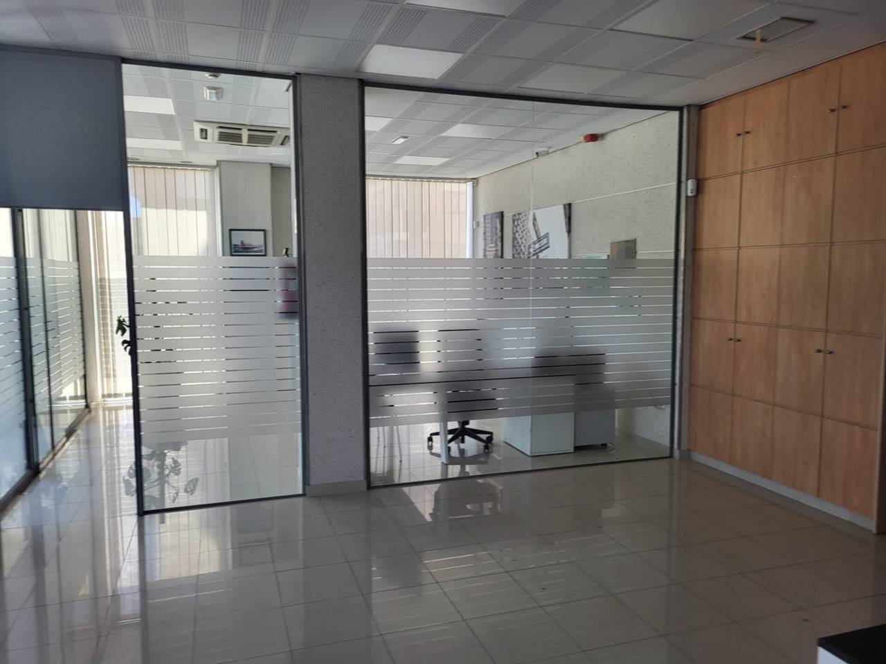 LOCAL COMERCIAL ESQUINERO