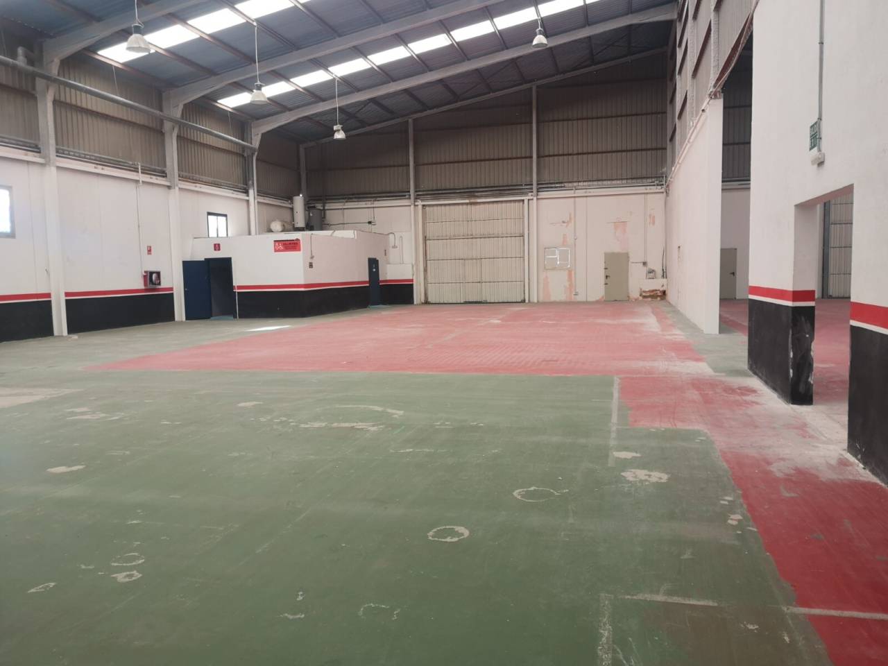 Nave industrial en alquiler en Picassent