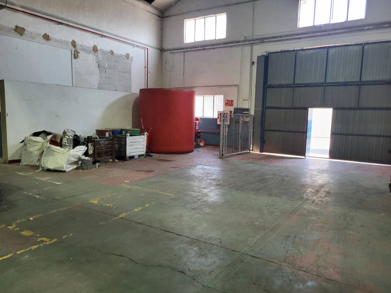 Nave industrial en venta en Beniparrell