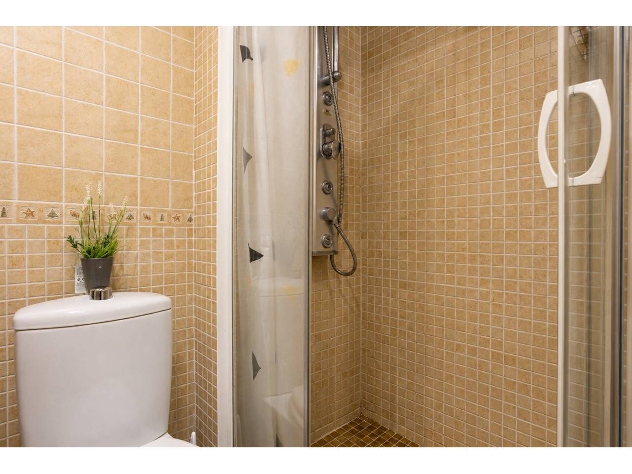 Piso en venta en En Corts(46013)