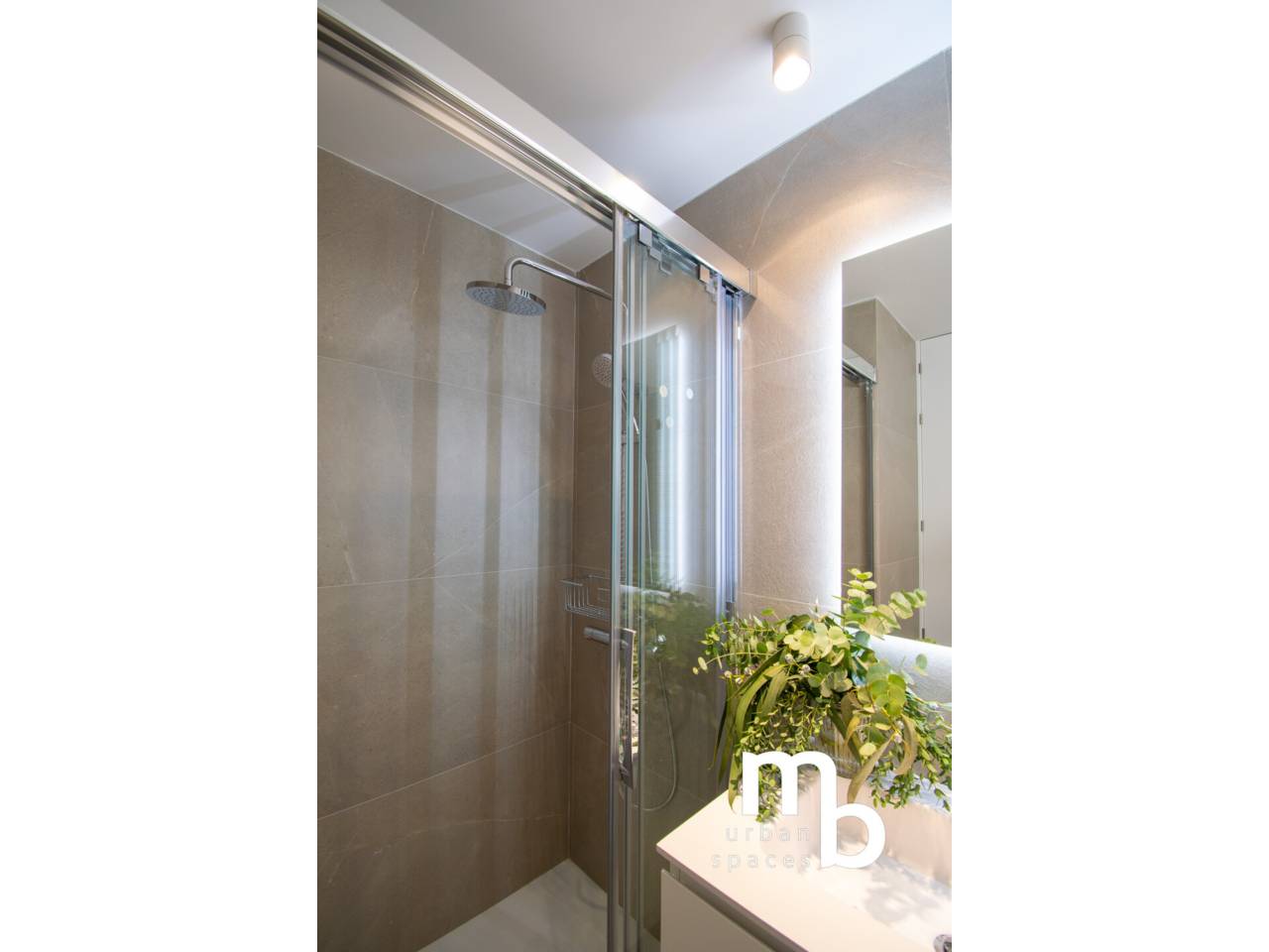 pisos en madrid-capital · almagro €