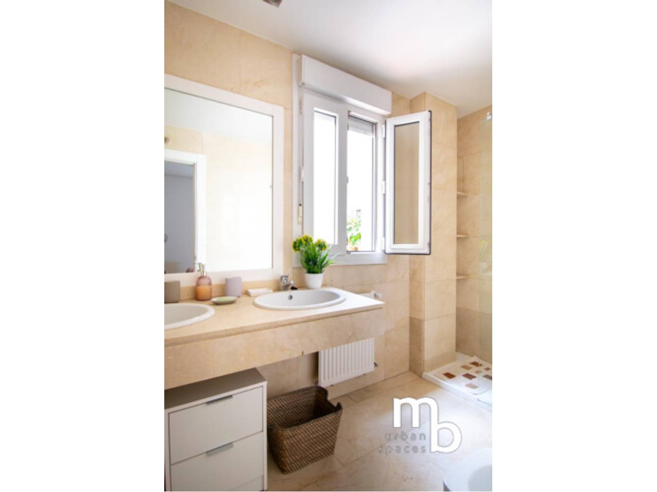 pisos en madrid-capital · cortes-huertas 700000.00€