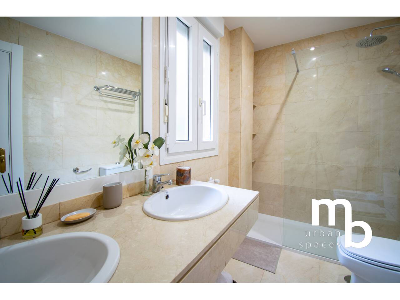 pisos en madrid-capital · cortes-huertas 700000.00€