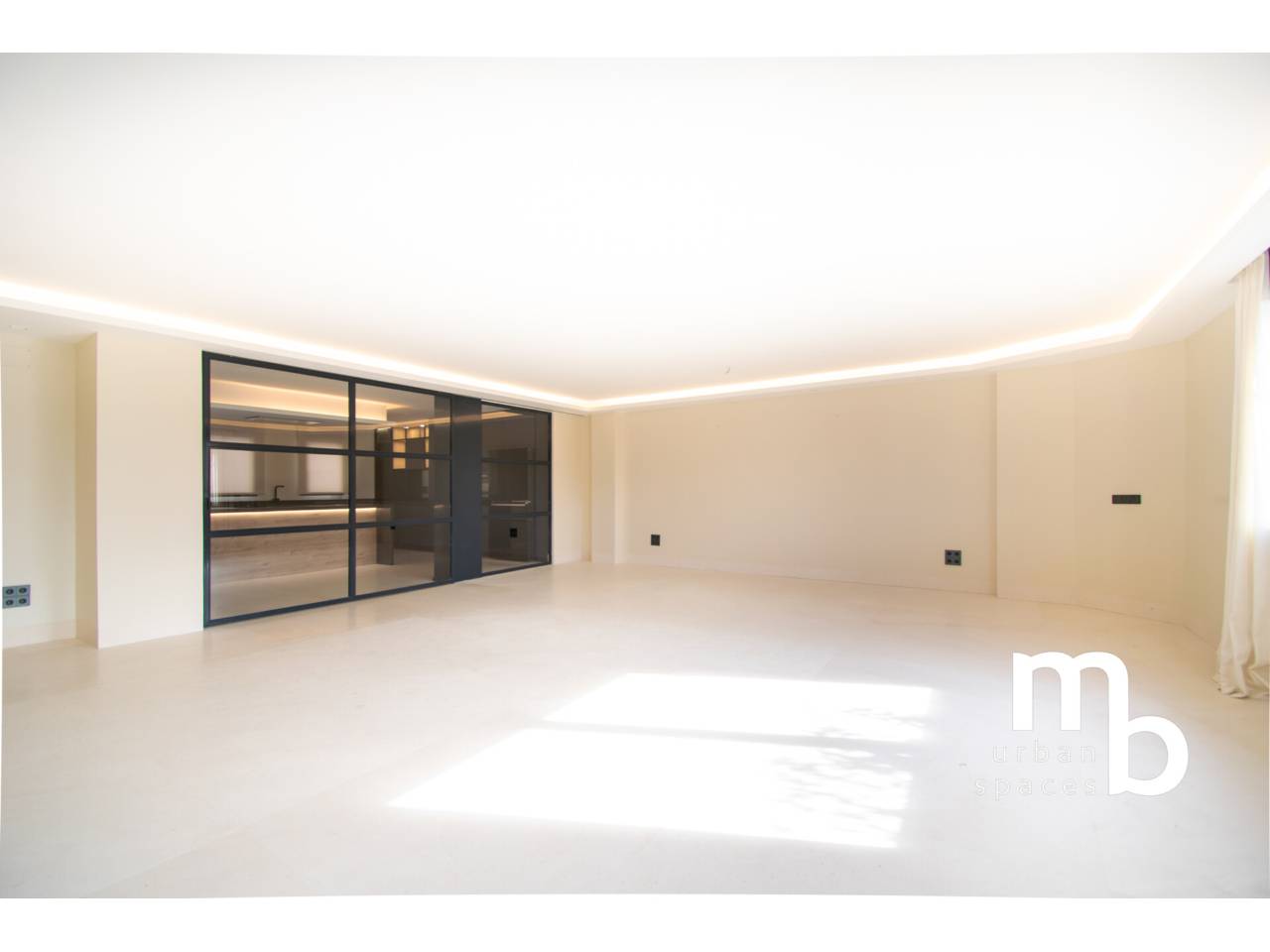 atico en madrid-capital · almagro 2350000.00€