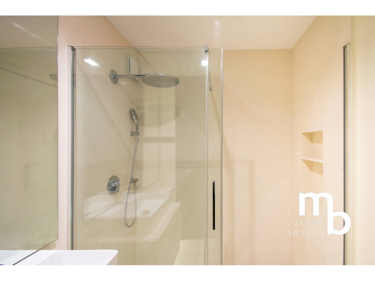 atico en madrid-capital · almagro 2350000.00€