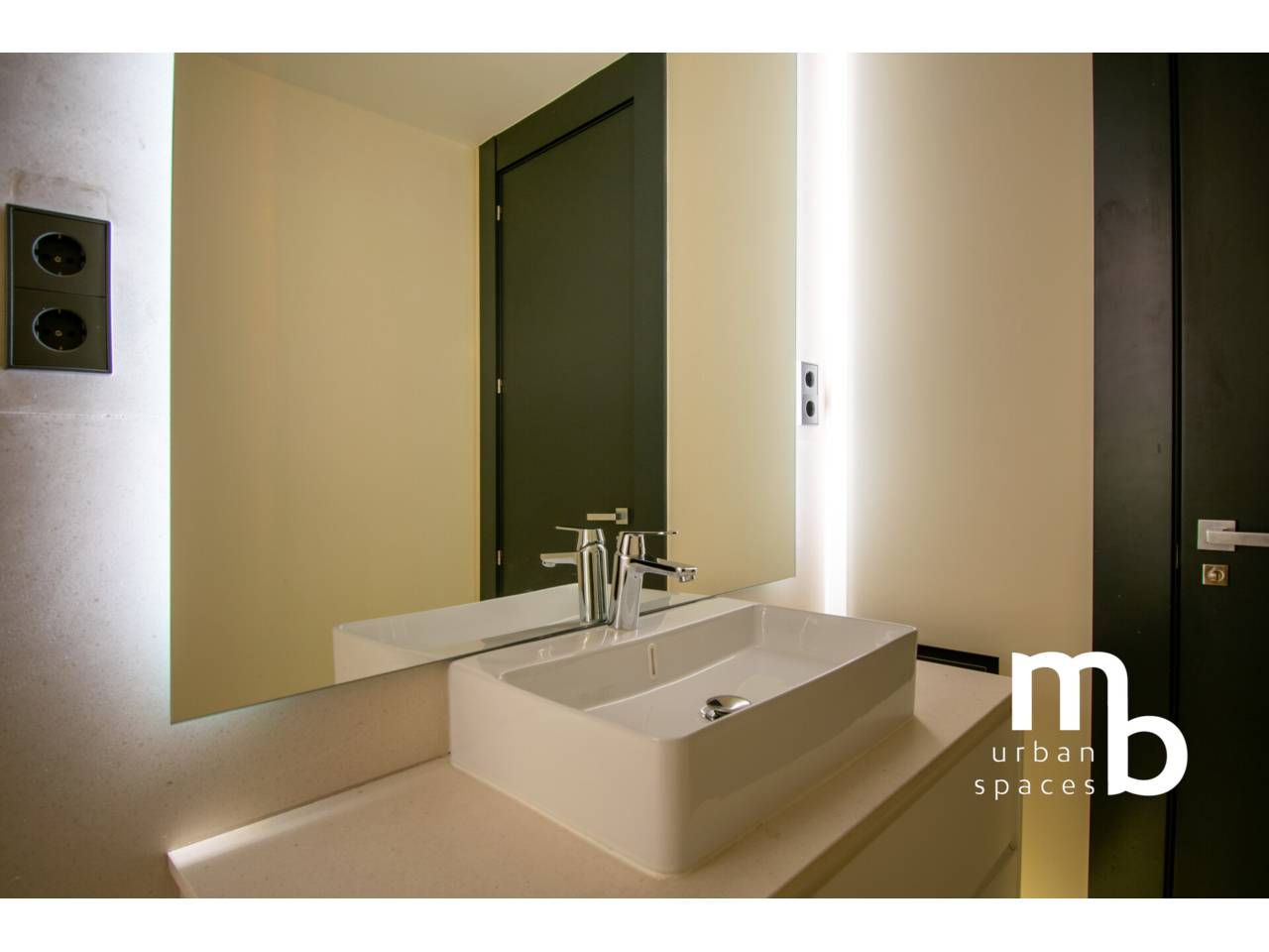 atico en madrid-capital · almagro 2350000.00€