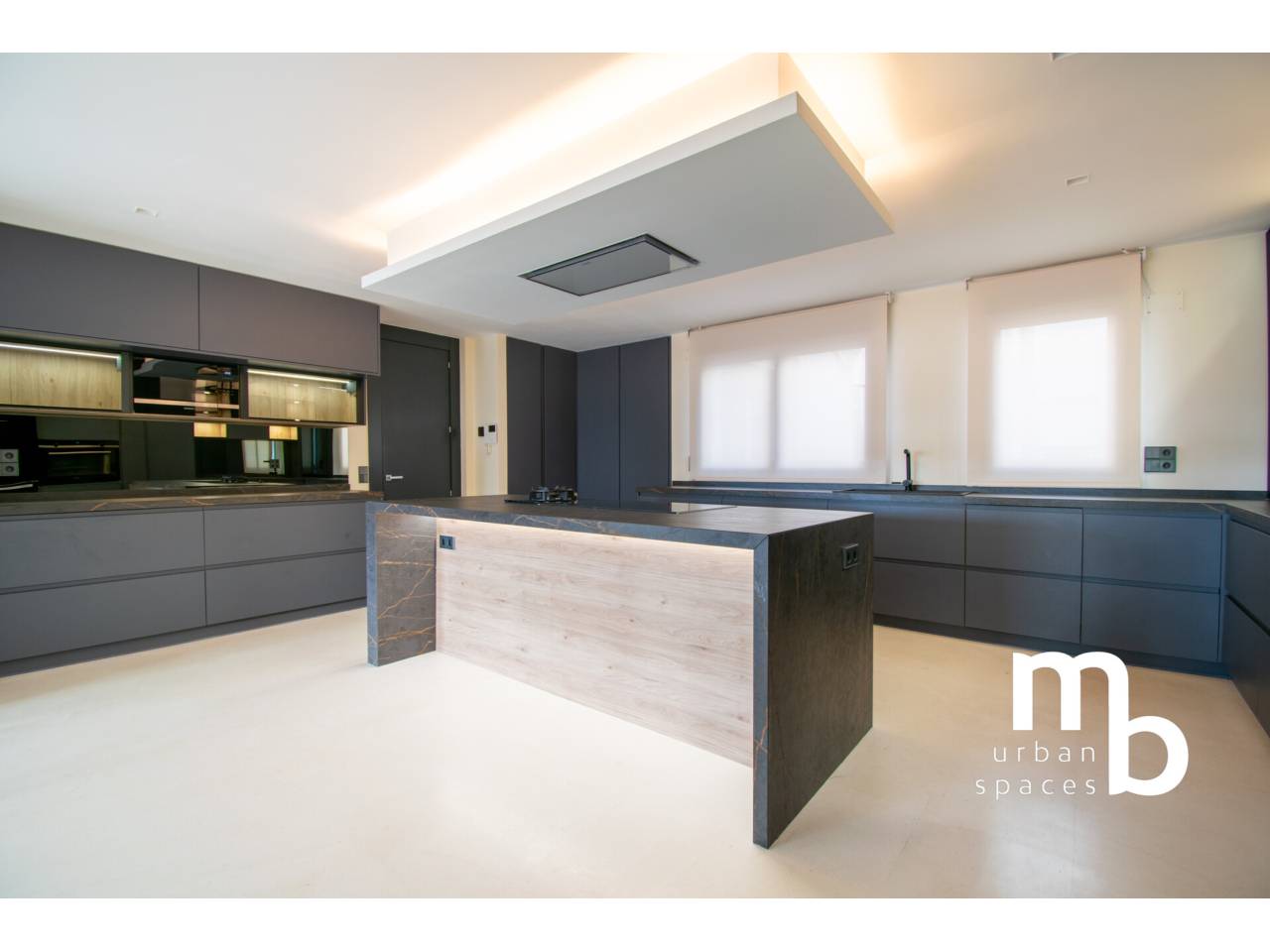 atico en madrid-capital · almagro 2350000.00€