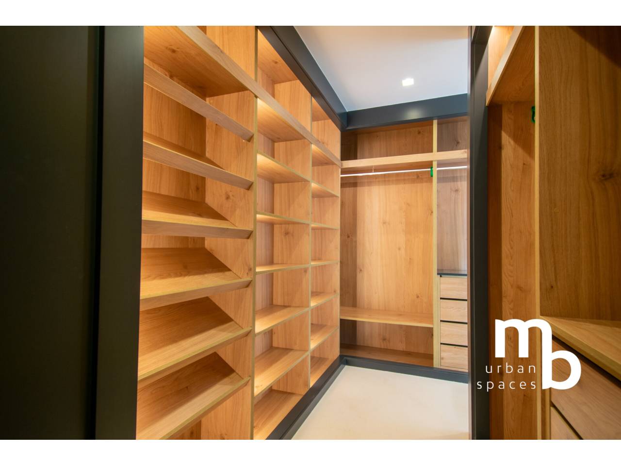 atico en madrid-capital · almagro 2350000.00€