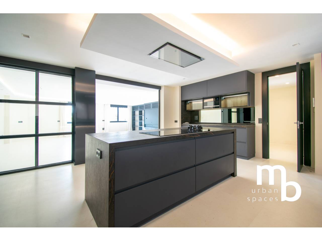 atico en madrid-capital · almagro 2350000.00€