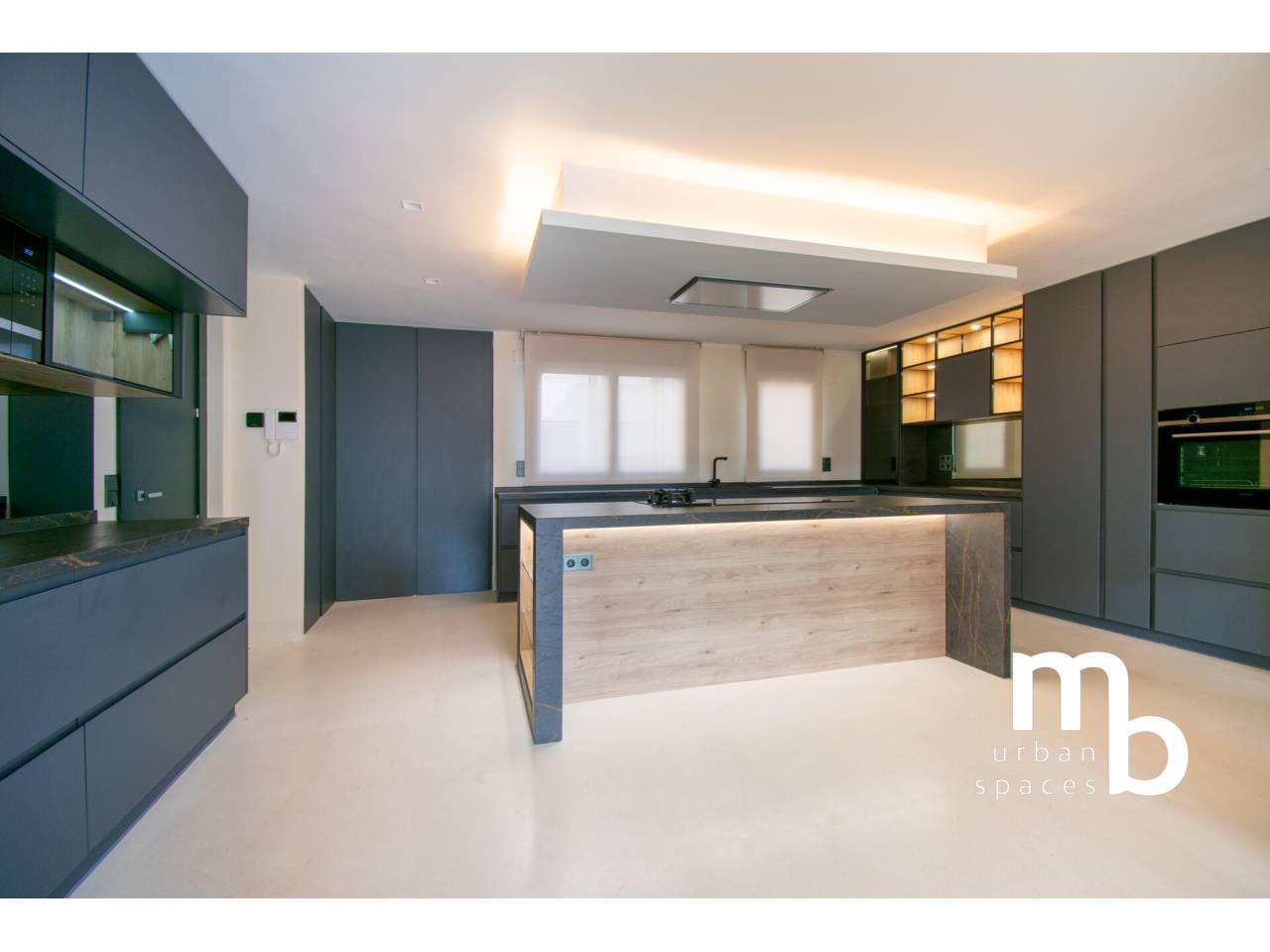 atico en madrid-capital · almagro 2350000.00€