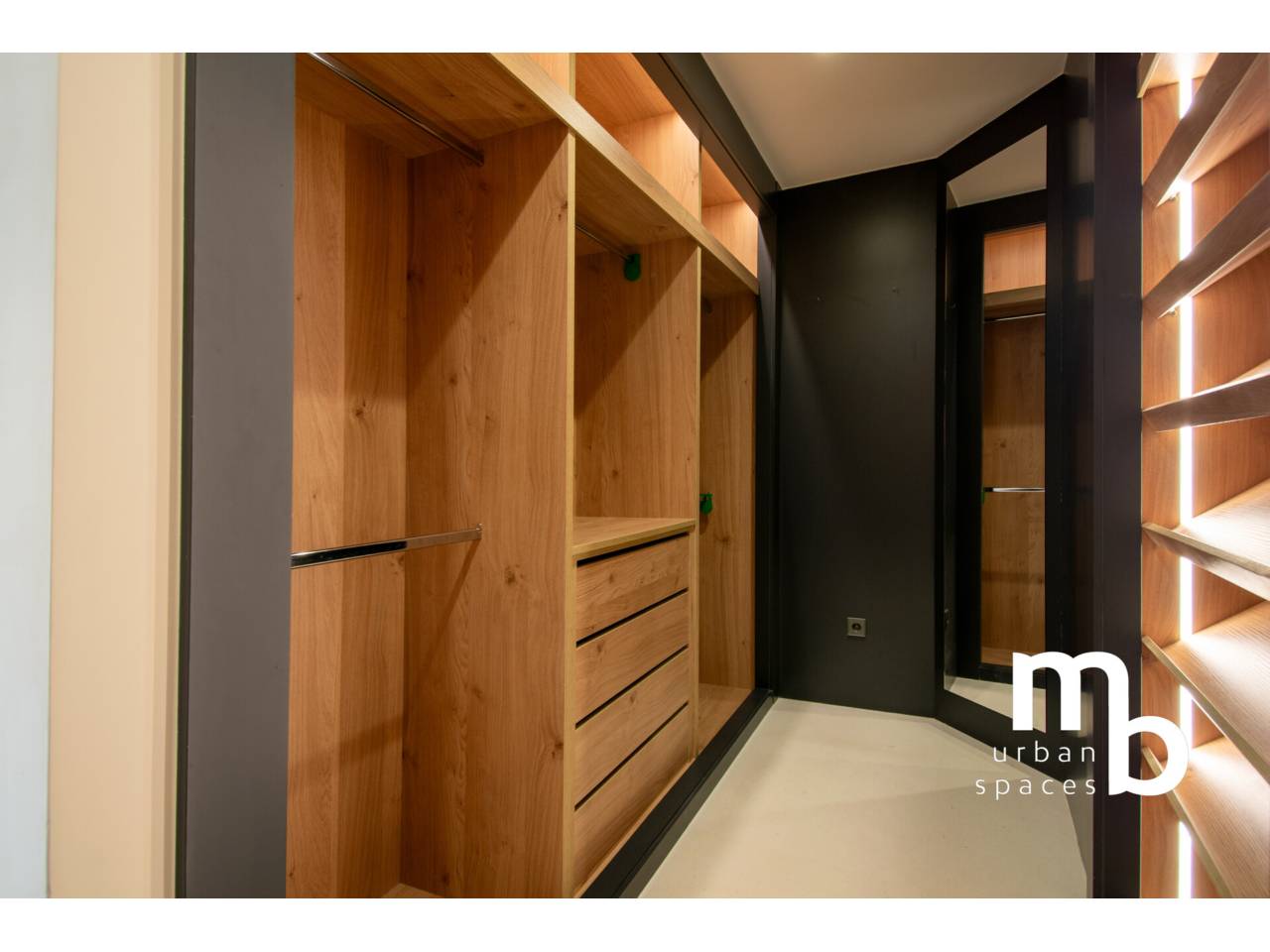 atico en madrid-capital · almagro 2350000.00€