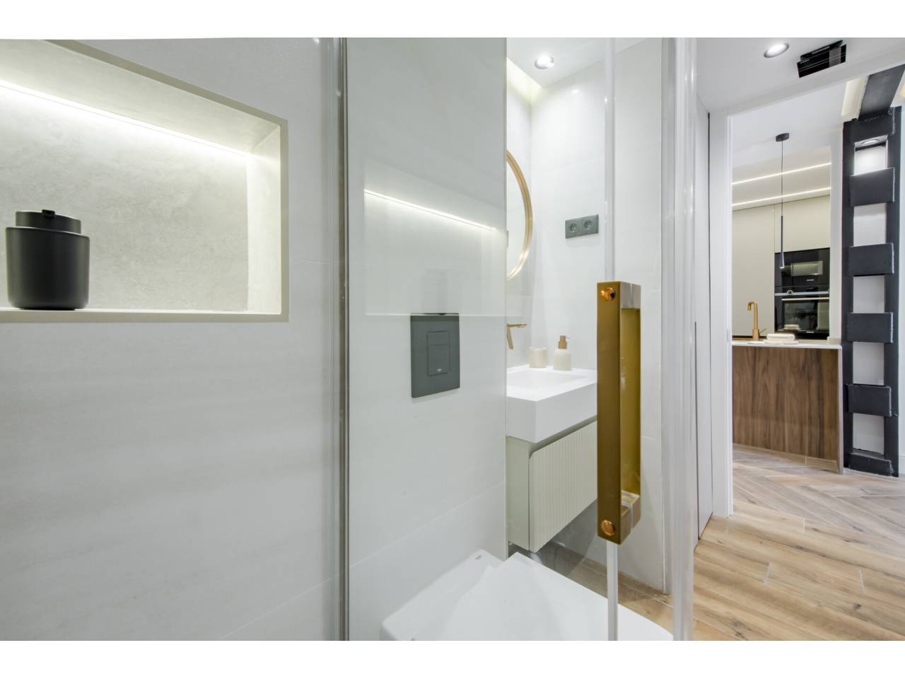 pisos en madrid-capital · recoletos 1250000.00€