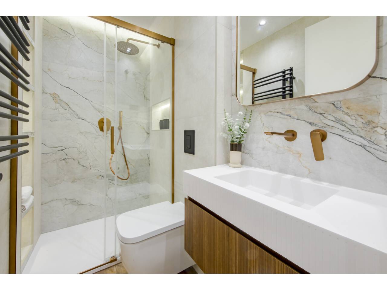 pisos en madrid-capital · recoletos 1250000.00€