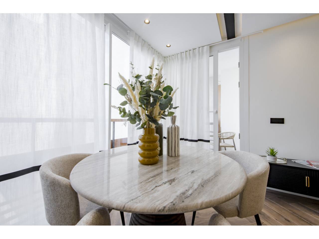 pisos en madrid-capital · recoletos 1250000.00€