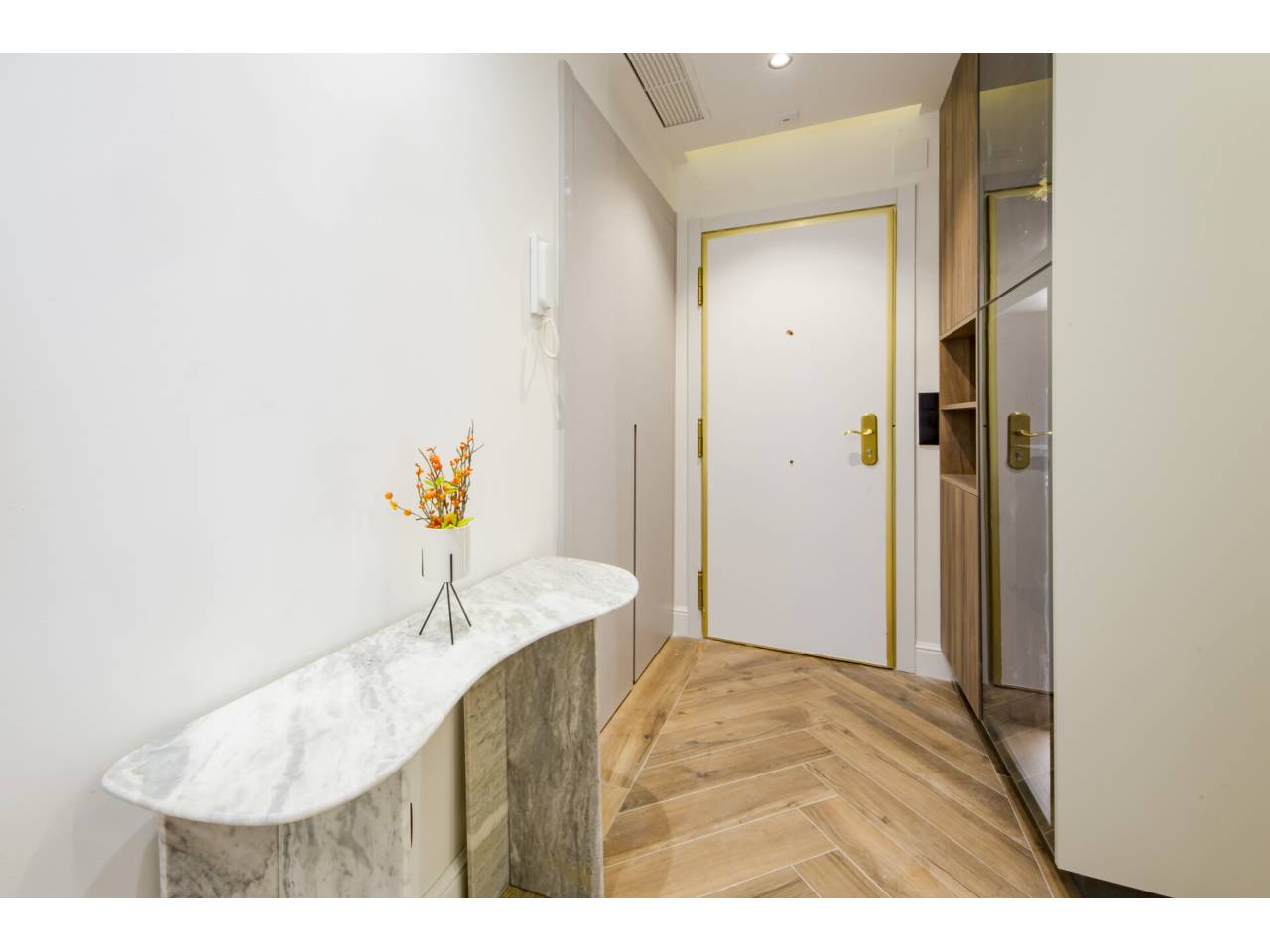 pisos en madrid-capital · recoletos 1250000.00€