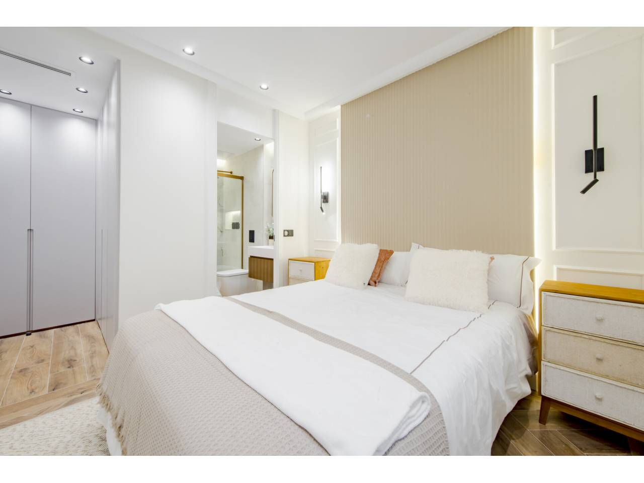 pisos en madrid-capital · recoletos 1250000.00€